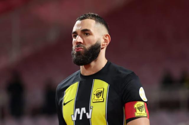 1705996403941054750.png 12.png